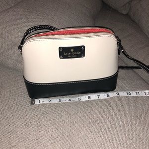 AUTHENTIC KATE SPADE CROSSBODY